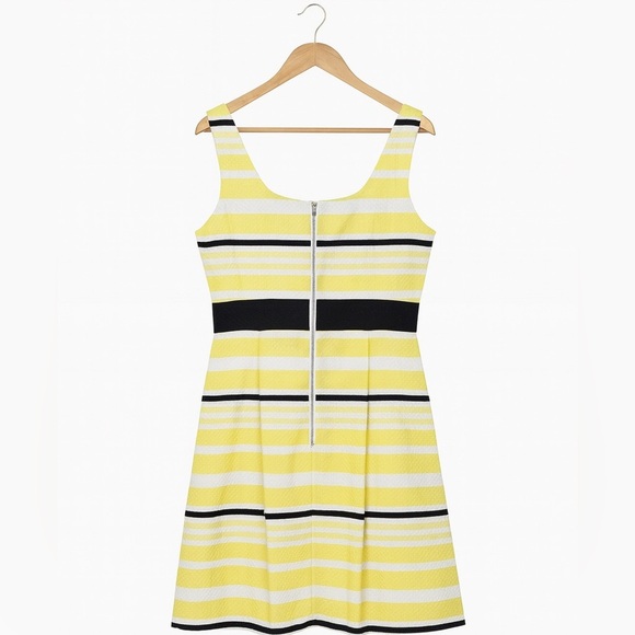 Danny & Nicole Yellow Striped Dress – Size 2P | Chic & Flattering - Picture 2 of 2